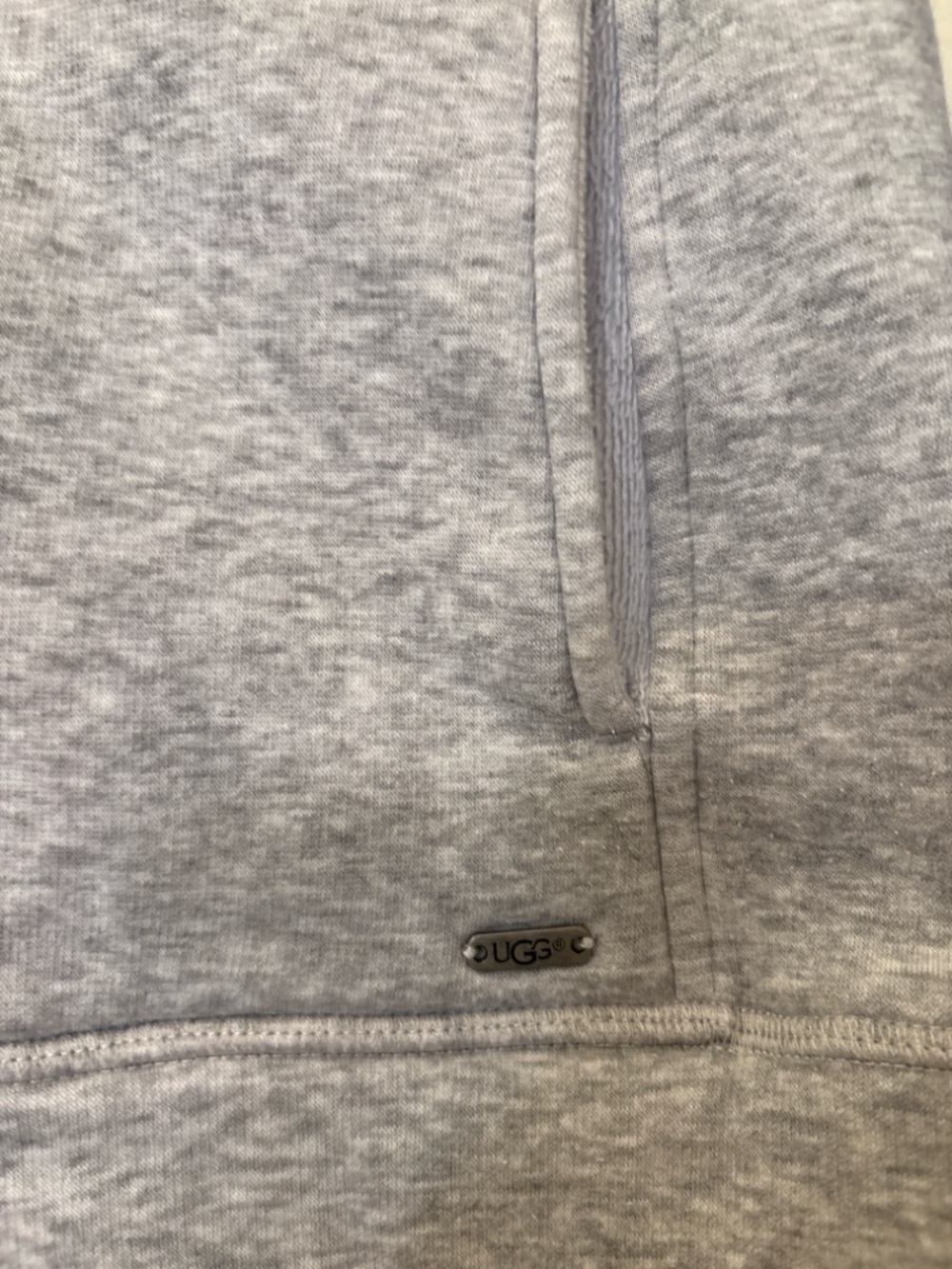 UGG Gray Zip Up Hoodie XS Cozy Soft Full Zip Sweatshirt 🤍✨ - Picture 4 of 4